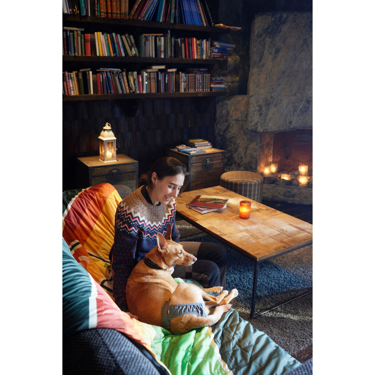 Hurtta Breezy løbetidsbukser ECO black til hunhunde